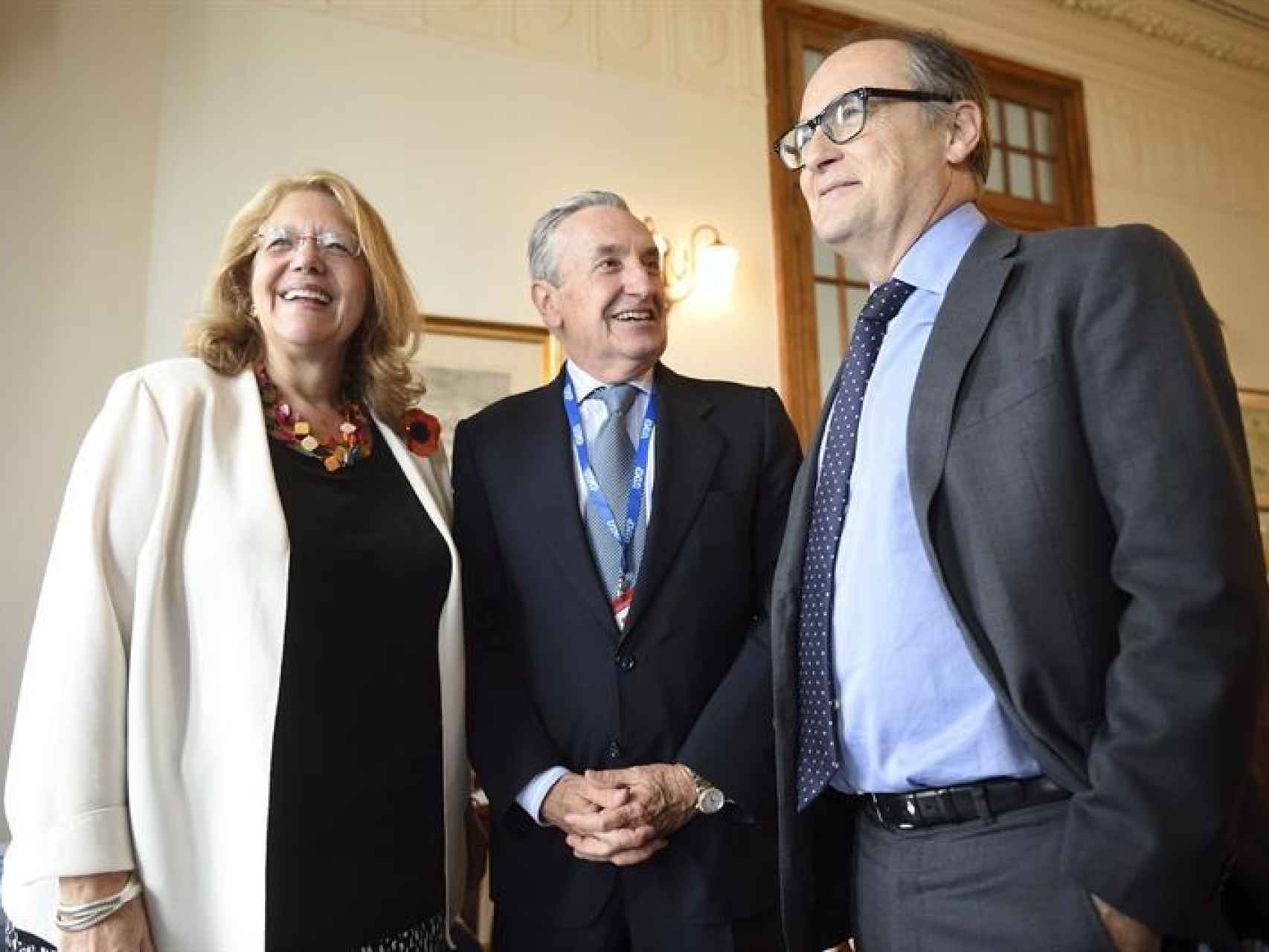 El 'tridente' de supervisores: Elvira Rodríguez, Marín Quemada y Fernando Restoy.