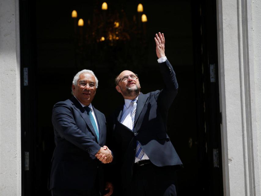 António Costa recibe a Martin Schulz en el Palacio de Sao Bento.