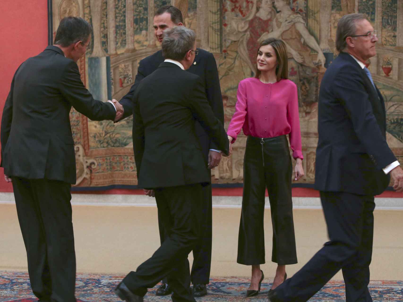 La reina con sus culottes durante un evento de la fundación Princesa de Asturias.