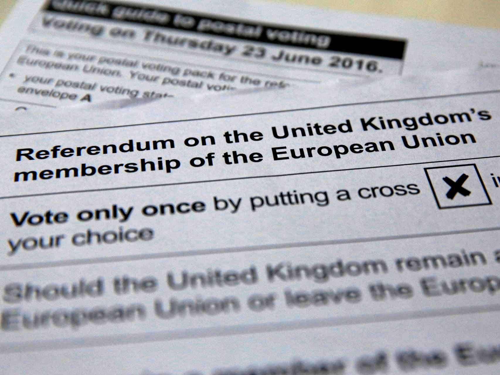 Papeletas del referéndum del próximo día 23.