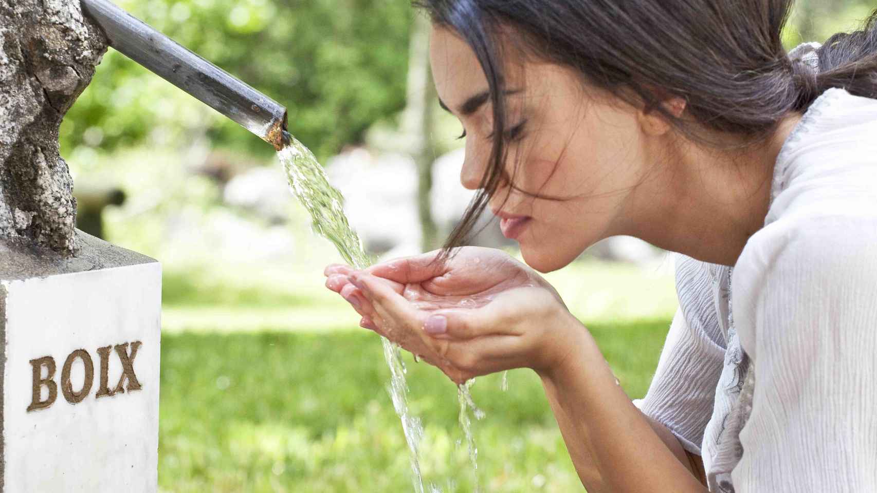 Agua con propiedades rejuvenecedoras. ¿será la fuente de la eterna juventud?