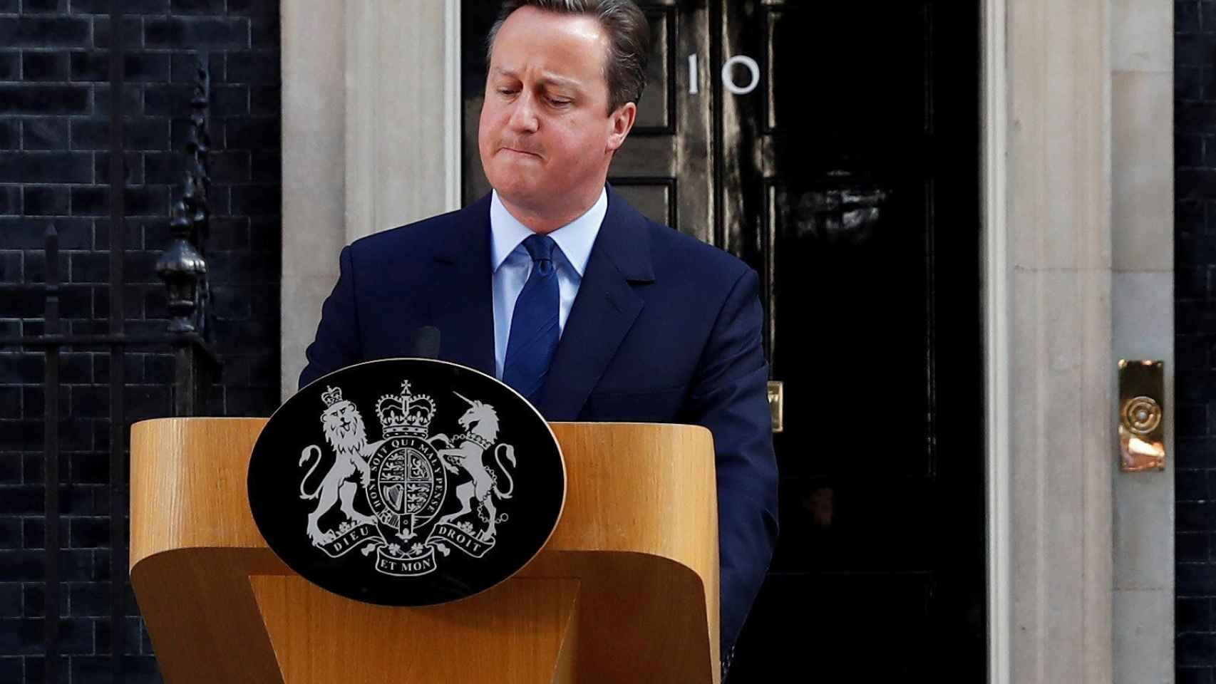 David Cameron durante su comparecencia en Downing Street para anunciar su dimisión.