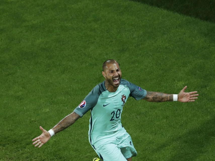 Ricardo Quaresma celebra su gol decisivo ante Croacia.