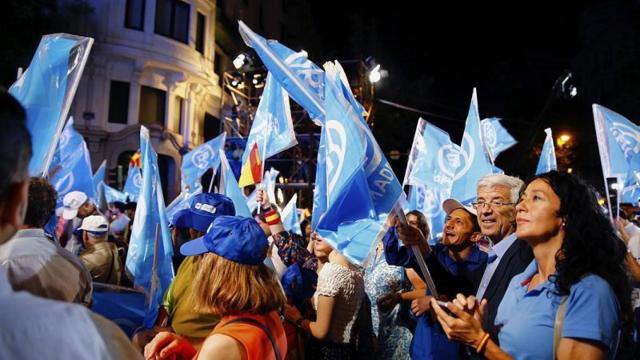 Celebración en la sede nacional del PP tras conocer los resultados electorales