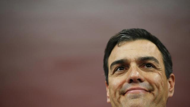 Pedro Sánchez en la sede del PSOE este domingo.