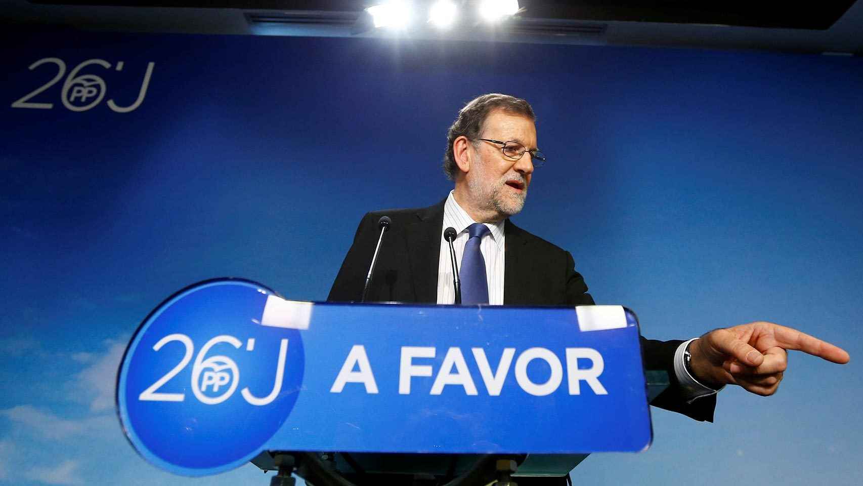 Rajoy y el circo de dos pistas