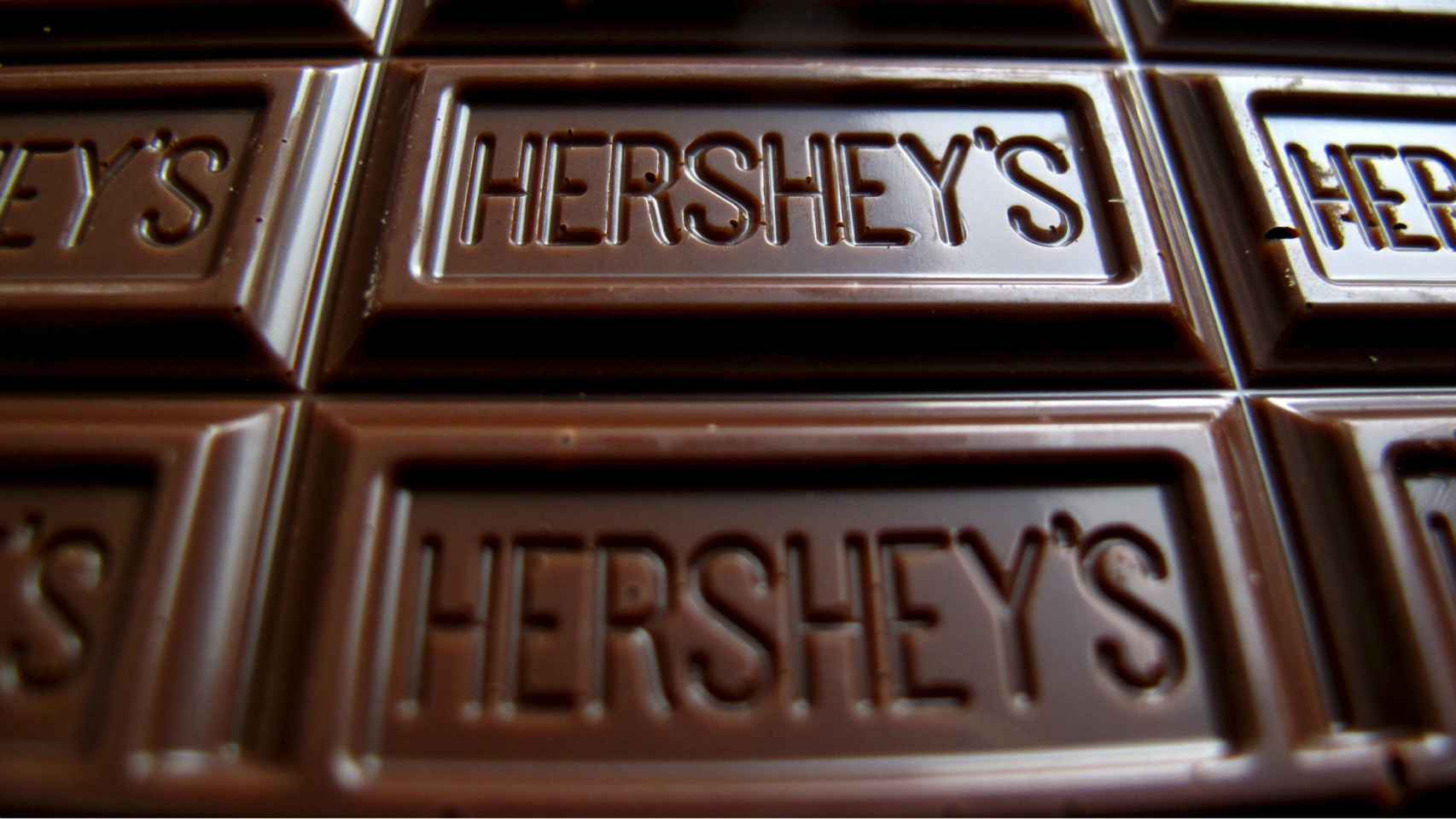 El rey del chocolate: el dueño de Milka y Oreo intentó comprar Hershey por 24.000 millones