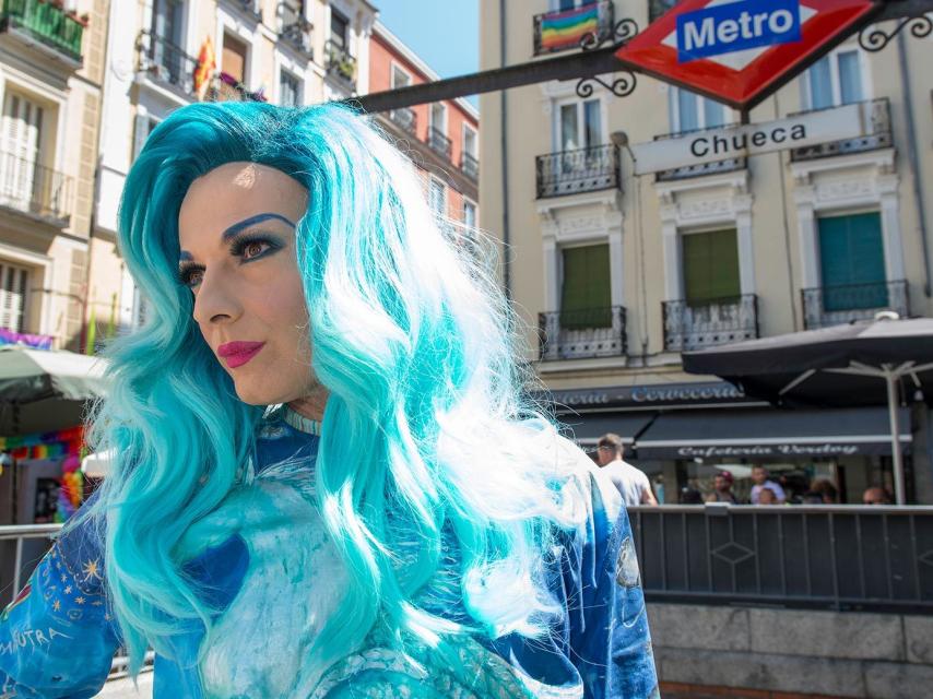 La Prohibida, icono gay a nivel mundial, posa para EL ESPAÑOL en el barrio de Chueca.