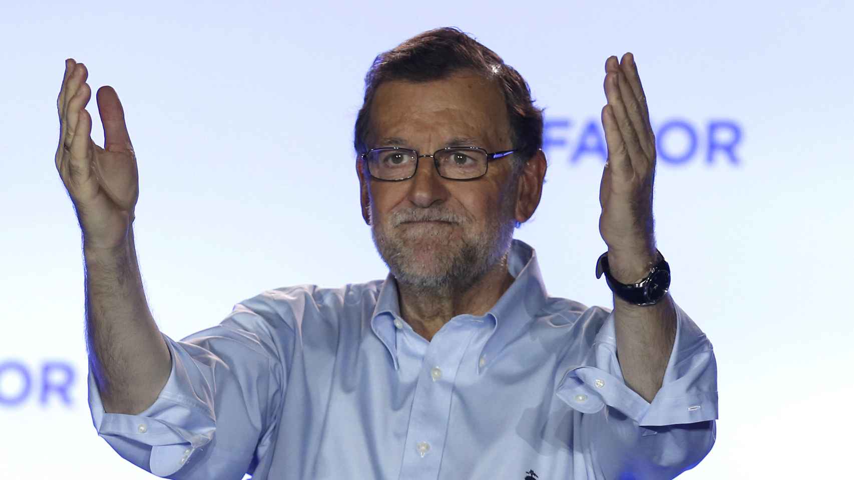 Rajoy, en el balcón de Génova tras las elecciones del 26J.