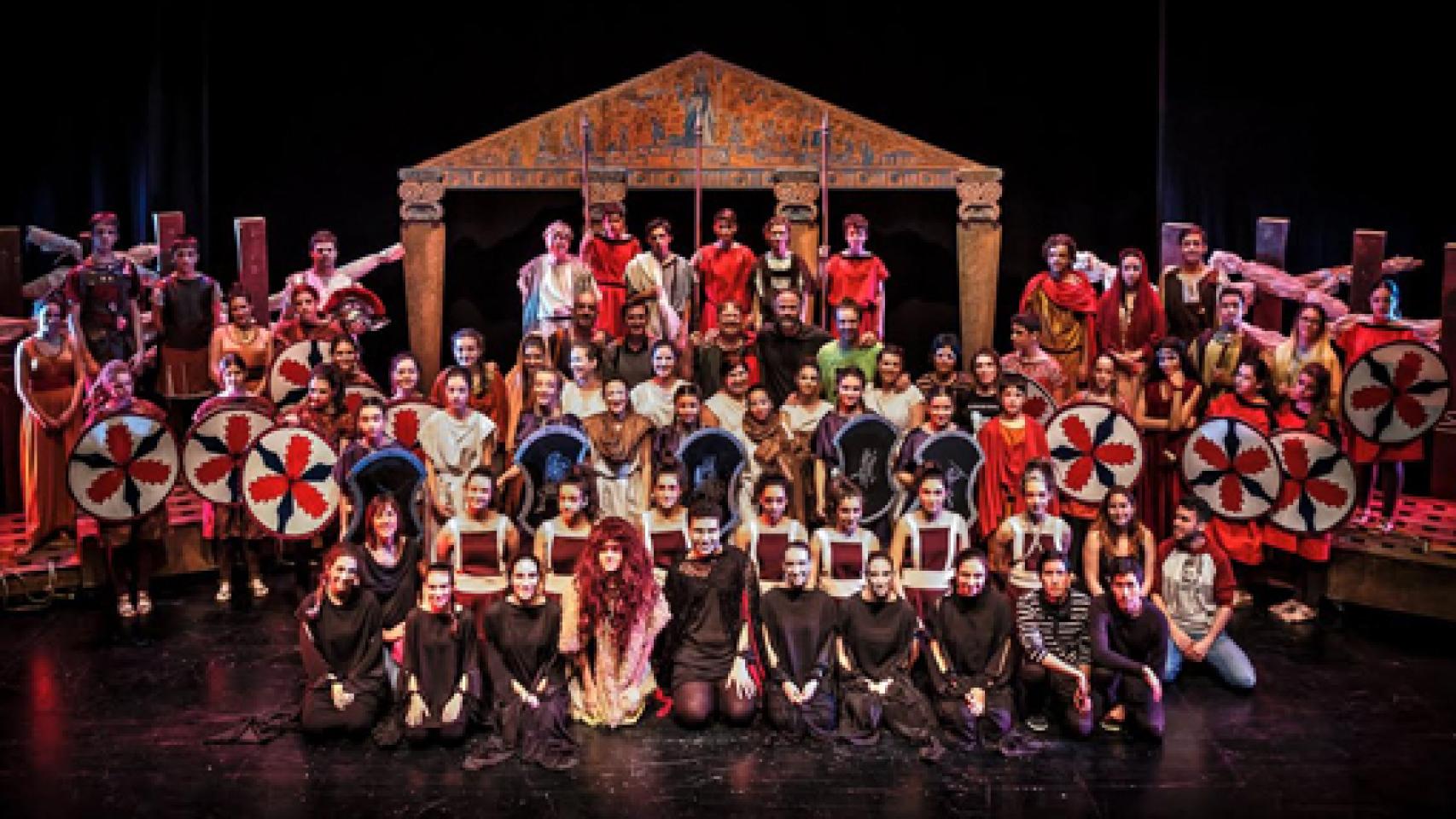 Image: Clásicos Luna gana la 13.ª edición de los Premios Buero de Teatro Joven de la Fundación Coca-Cola