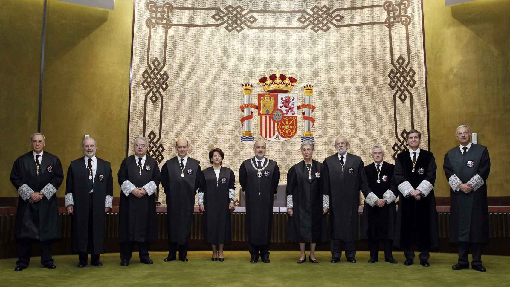 Los miembros del Tribunal Constitucional, en un acto institucional