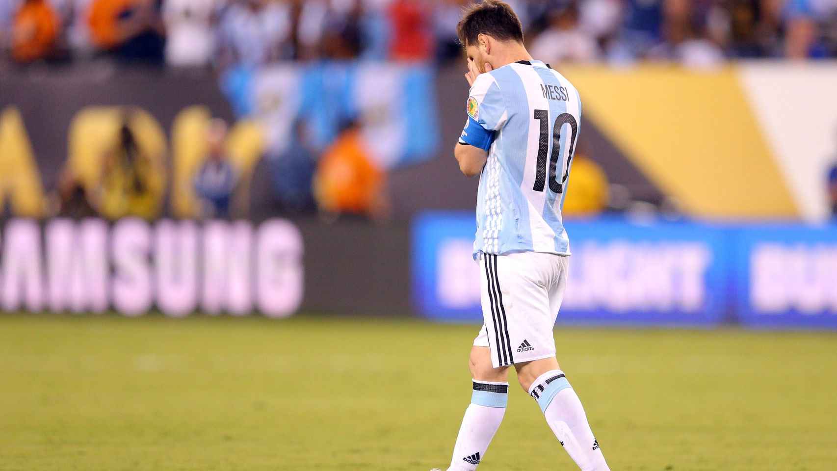 Messi, tras fallar su penalti en la final de la Copa América.
