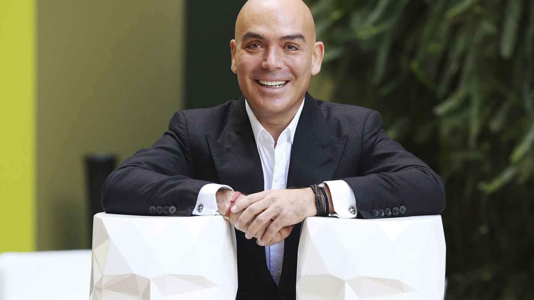 Kike Sarasola será el nuevo Alberto Chicote de los hoteles en Discovery Max