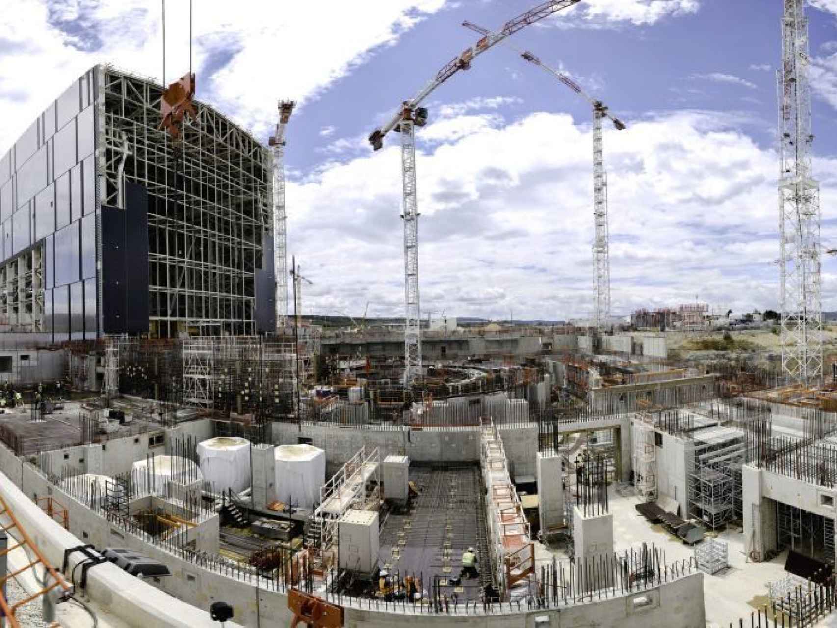 Construcción del experimento ITER en Francia