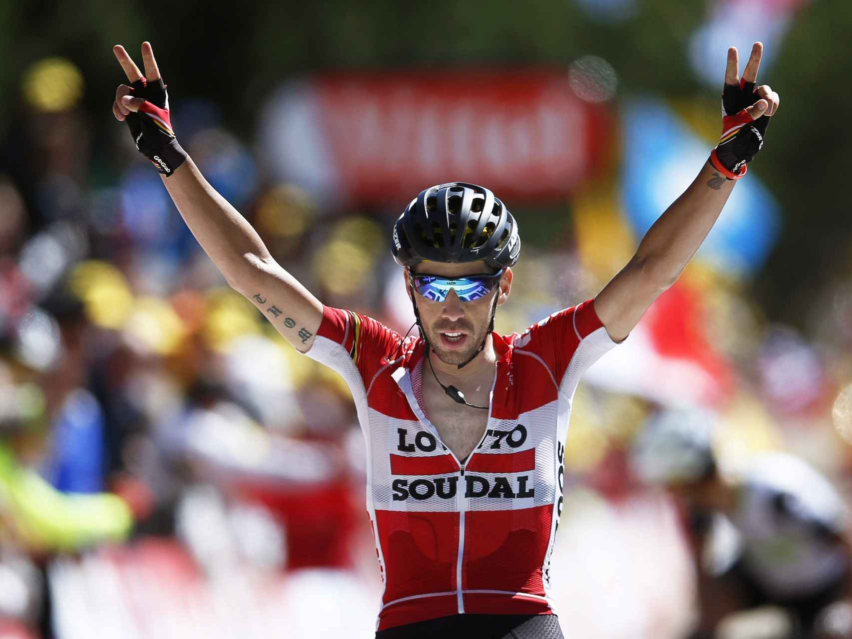 De Gendt celebra su victoria en el Tour este jueves.