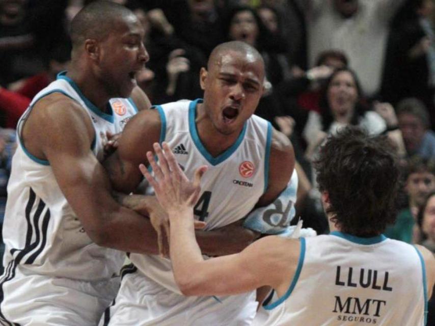 Dontaye Draper celebra una canasta en su anterior etapa en el Madrid.