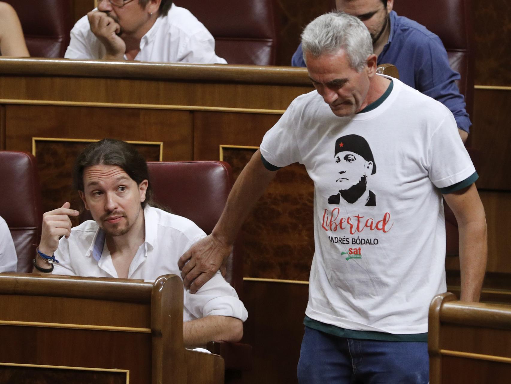 Diego Cañamero y Pablo Iglesias, en el Congreso.