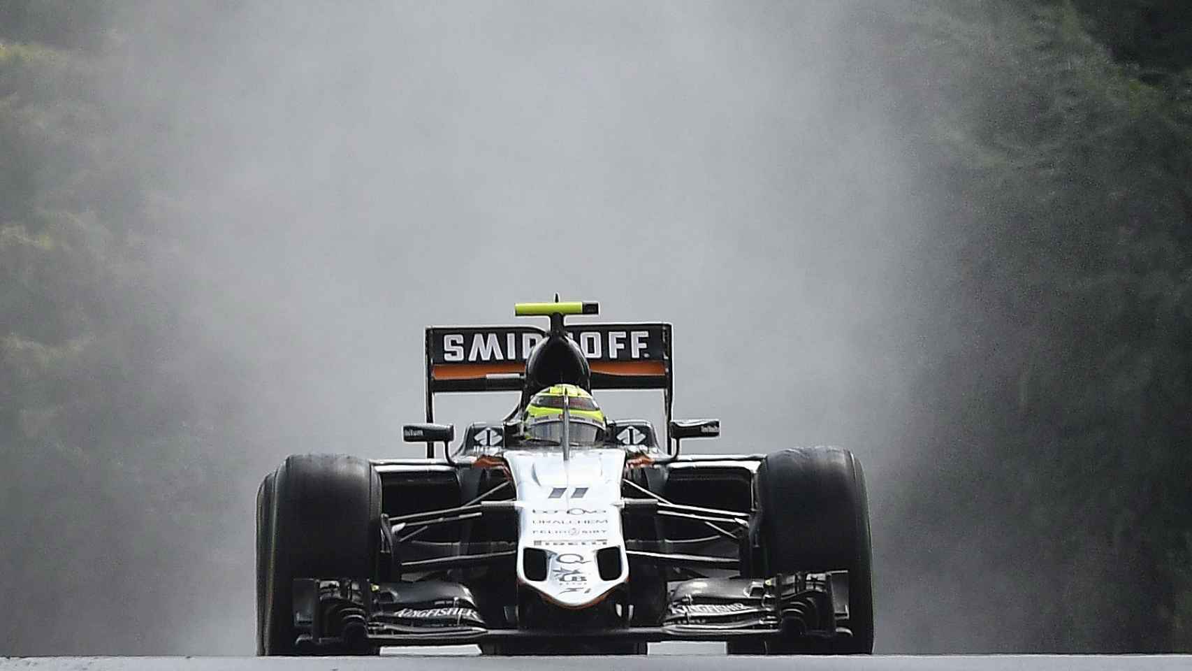 El Force India de Sergio Pérez en el GP de Hungría.