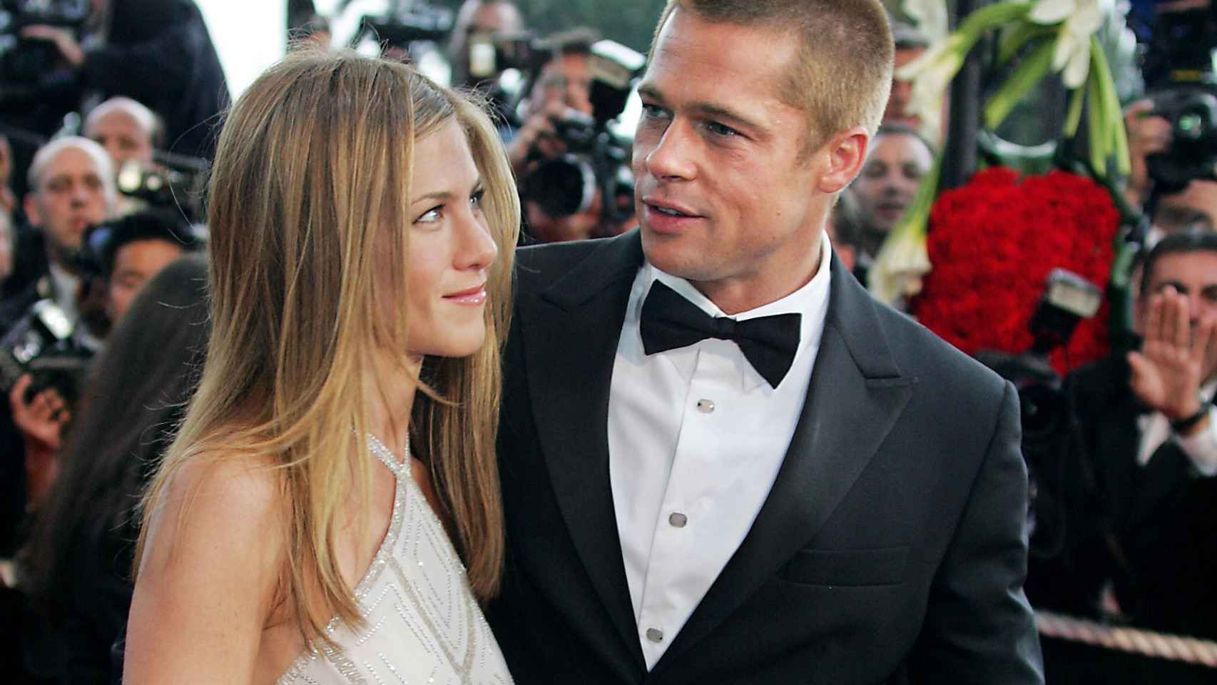 La mirada de Jennifer Aniston a Brad Pitt lo dice todo.