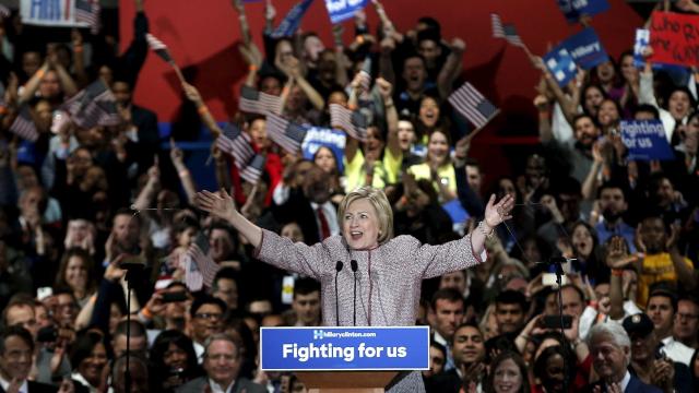 Hillary Clinton durante un mitin