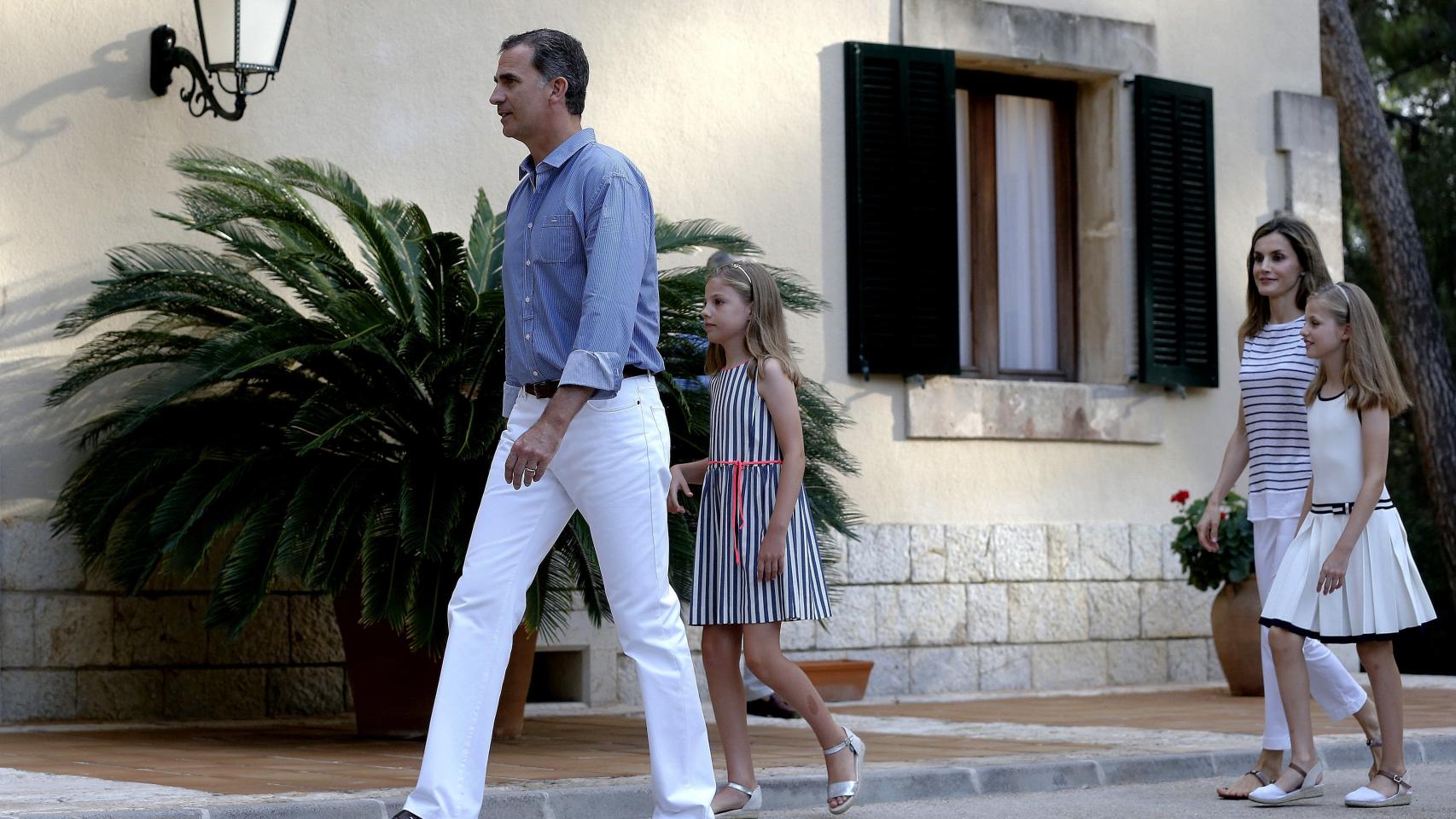 posado reyes mallorca 2016 Así ha cambiado la recepción real en Mallorca: de Urdangarin y Marichalar a  un nuevo escenario