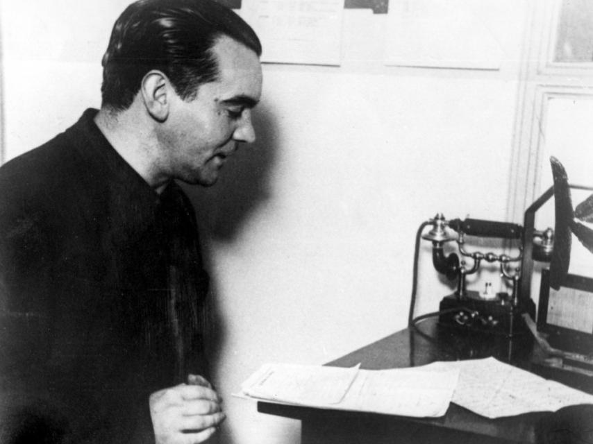 Federico García Lorca recitando su poesía.