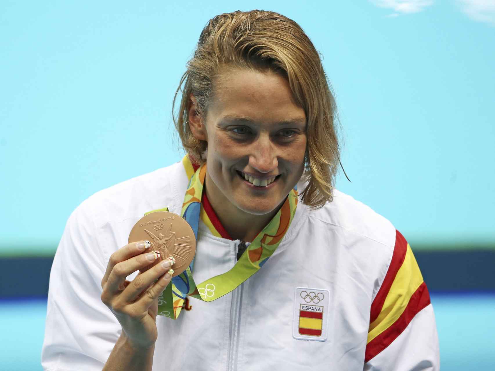 Mireia Belmonte con su bronce olímpico en 400 estilos.