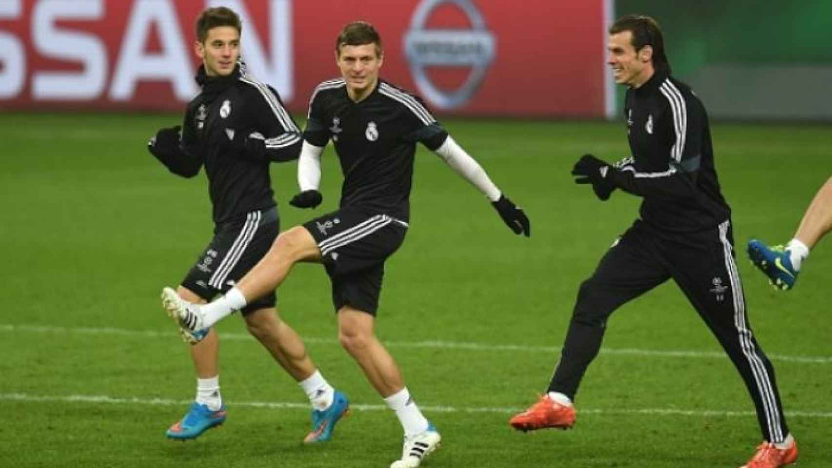 Gareth Bale y Toni Kroos, en un entrenamiento.