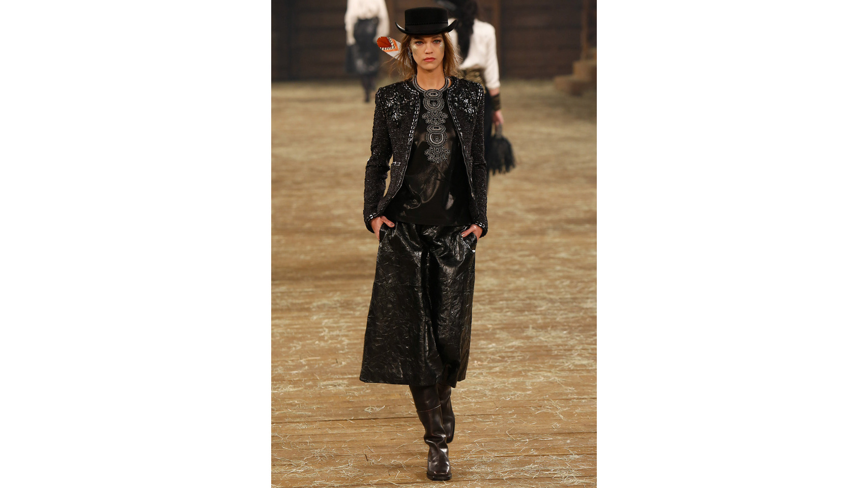 Chanel presenta su colección Dallas prefall 2014.