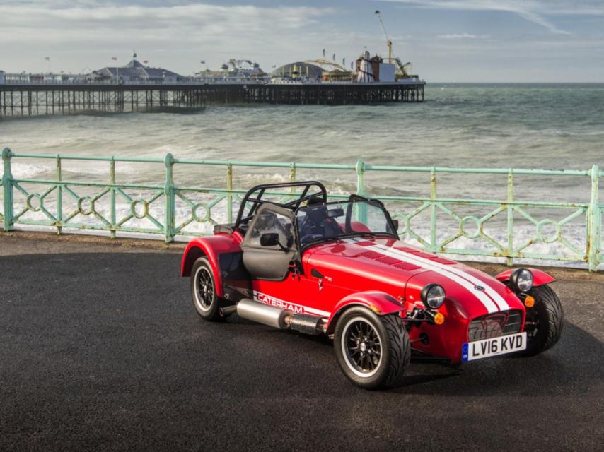 Caterham saca una versión más potente, el Seven 310