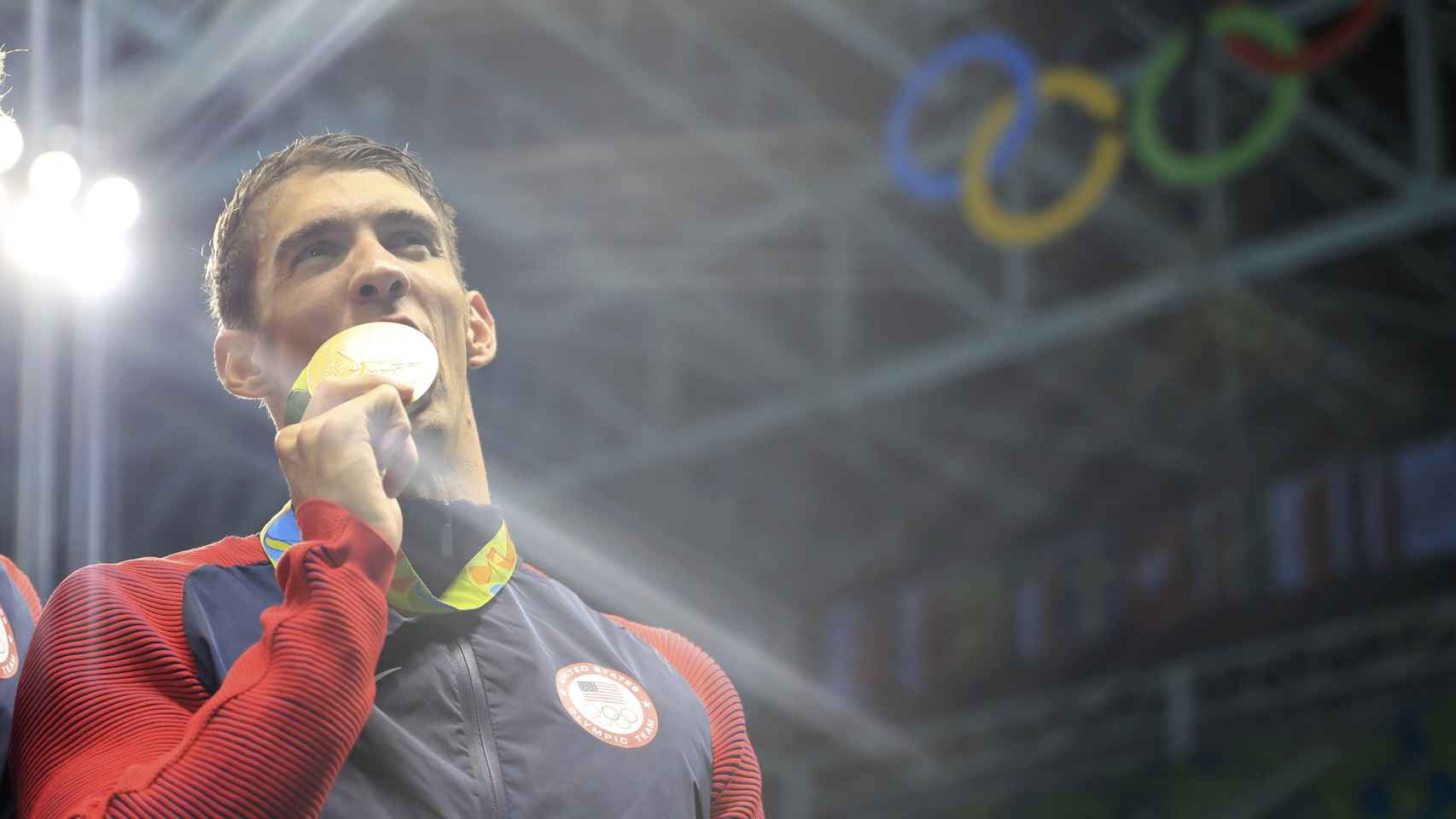 Michael Phelps, tras conquistar su vigésimoprimer oro.