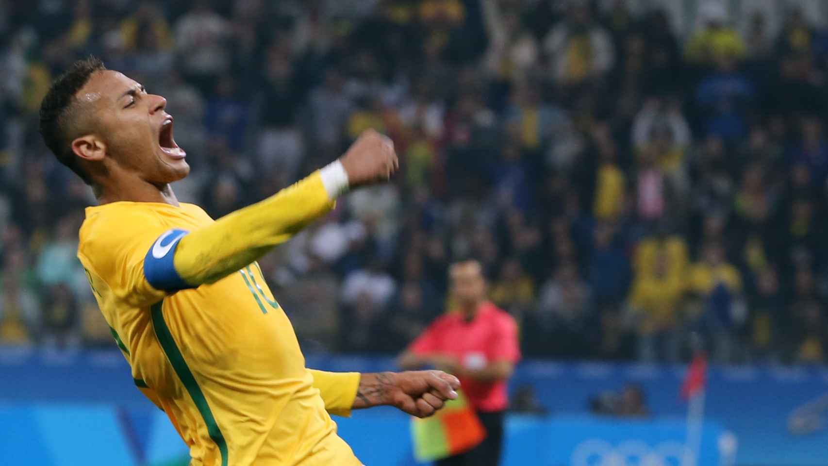 Neymar celebra un gol en las semifinales contra Honduras.