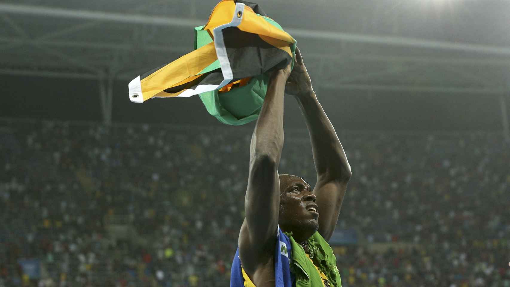 Usain Bolt agradece el calor del público brasileño