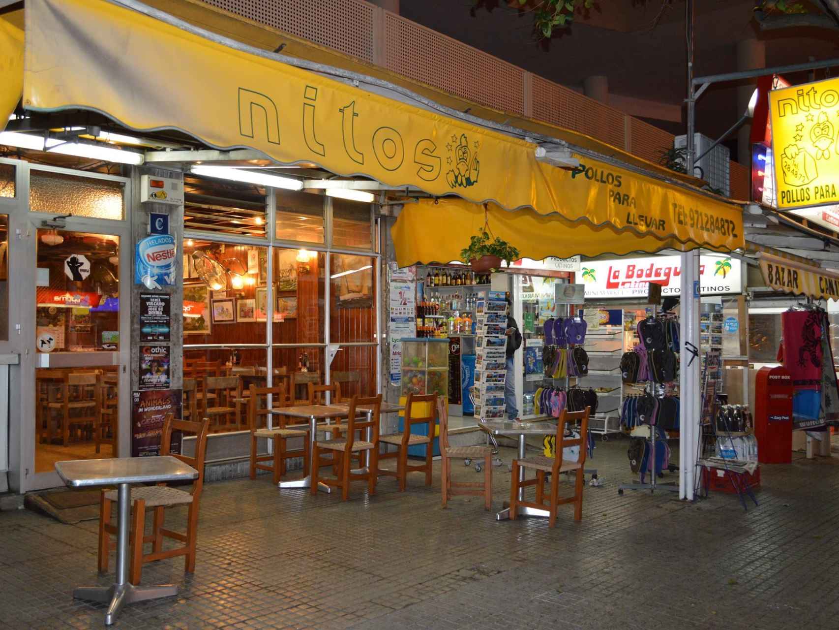El bar Nitos, en Palma de Mallorca, es uno de los refugios del rey Felipe.