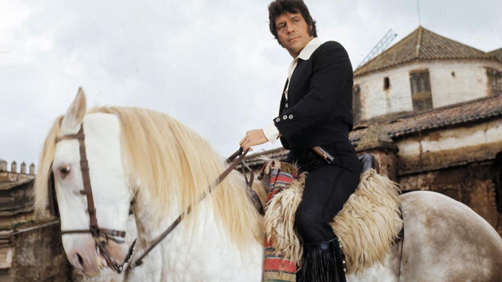 'Curro Jiménez', la serie que marcó un antes y un después en nuestra ficción