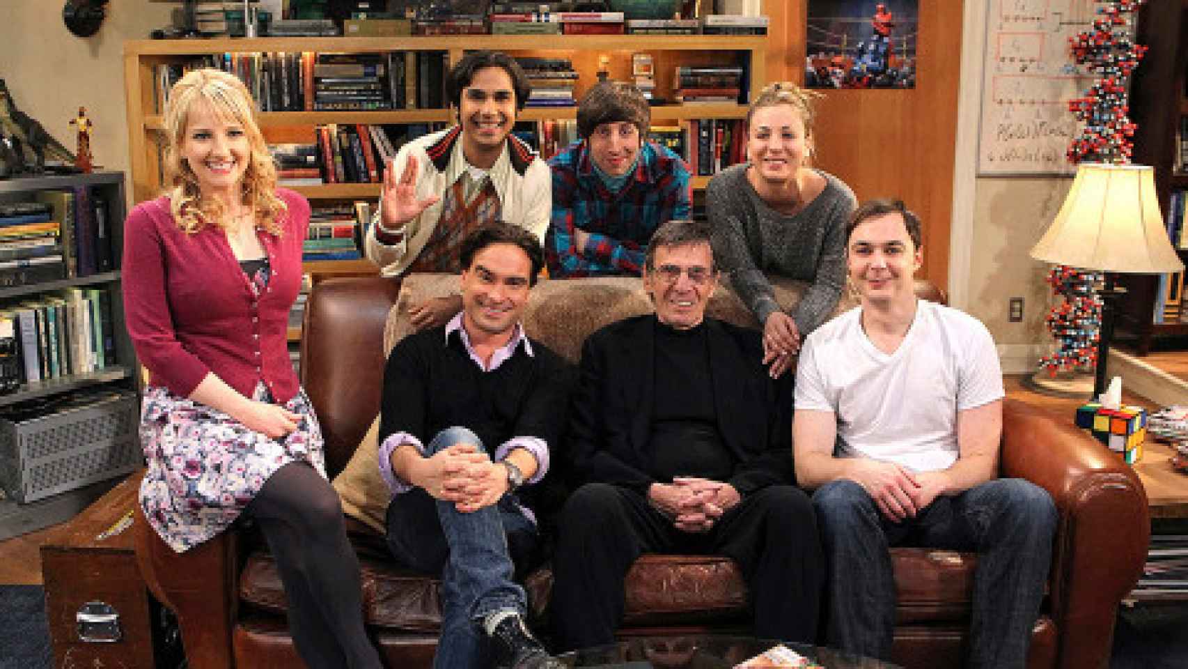 Leonard Nimoy en el plató de la serie The Big Bang Theory.