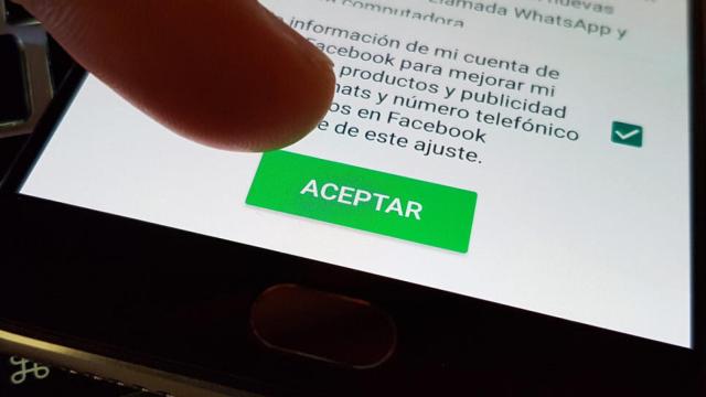 Lo sentimos, no puedes decidir qué compartes con Facebook y WhatsApp