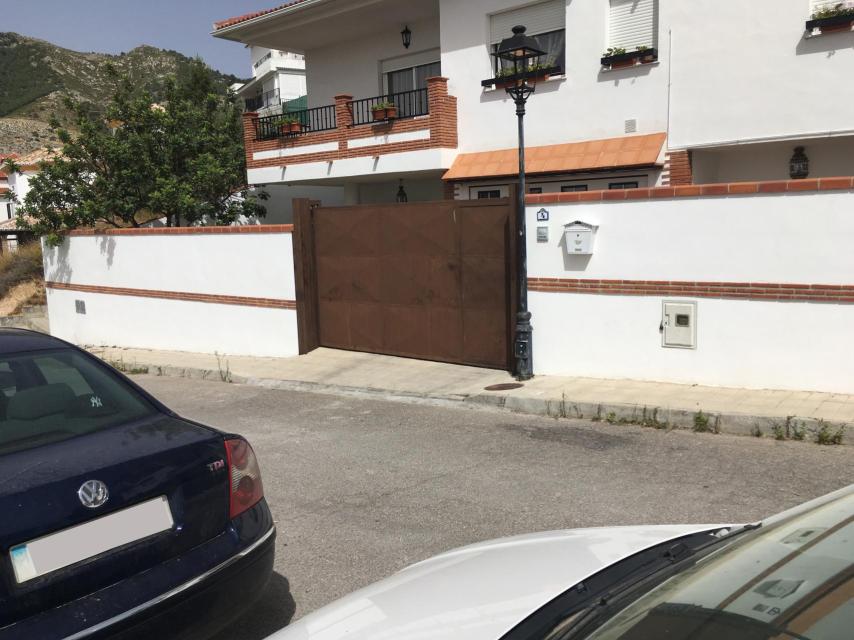 La casa en Víznar (Granada) de los padres de la fallecida.