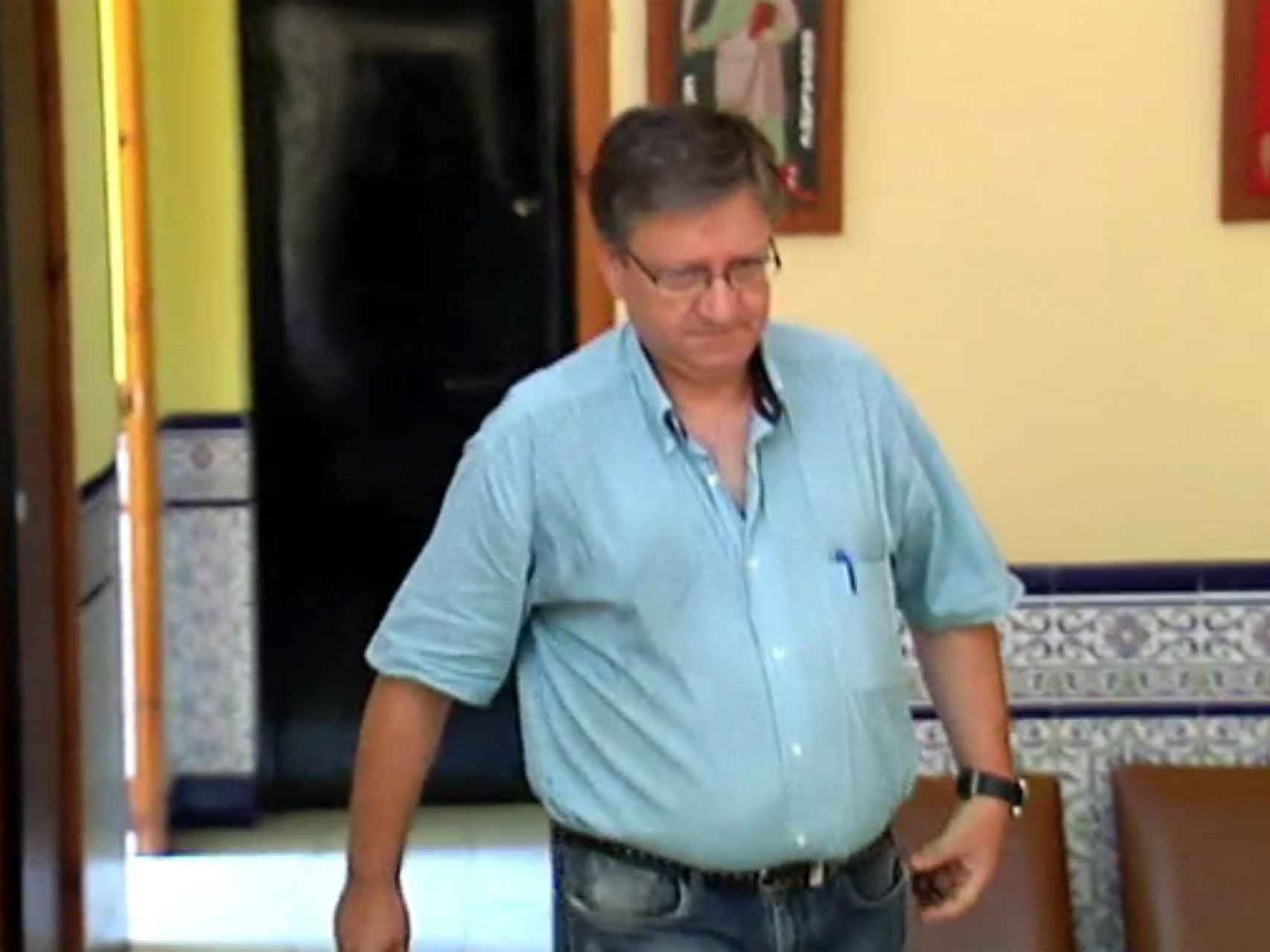 José García, párroco de Onda.