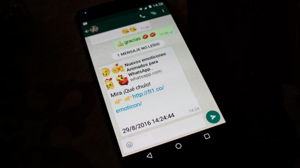 Cuidado: la estafa de WhatsApp y los emoticonos animados vuelve