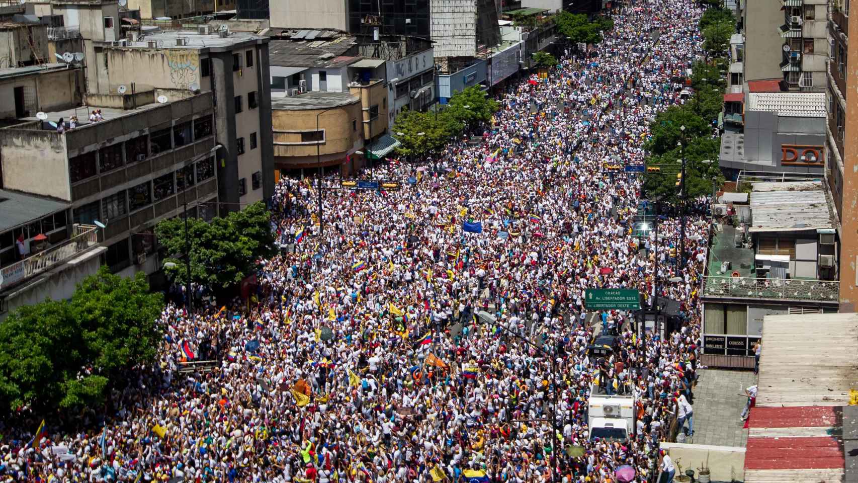 La marcha opositora en Caracas, en imágenes