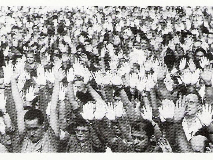 Manifestación con las manos blancas contra ETA.