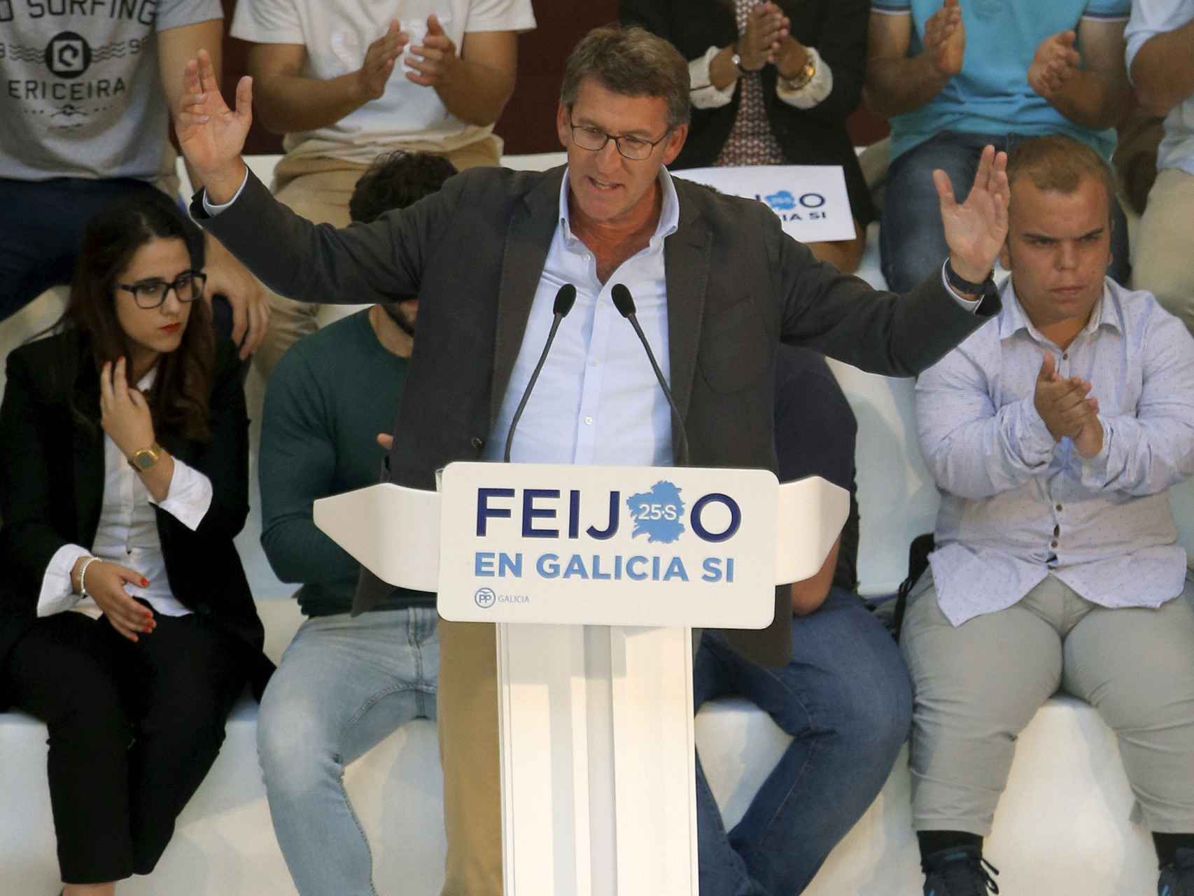 Feijóo y Rajoy dieron un mitin de casi dos horas en la ciudad de Pontevedra