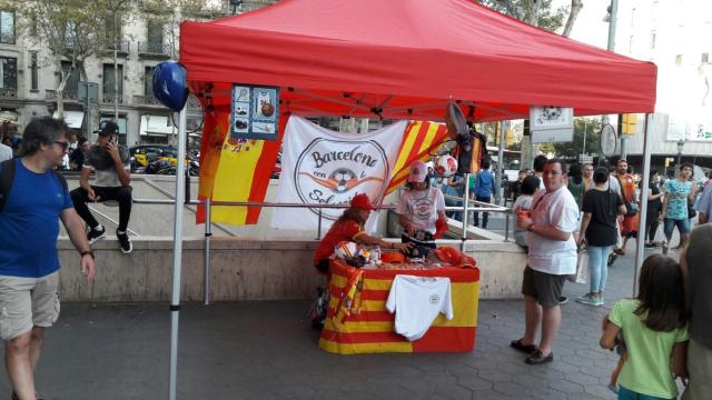 Una de las casetas de apoyo a la selección en Barcelona.