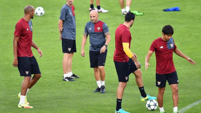 Sampaoli dirige un entrenamiento en Turín.