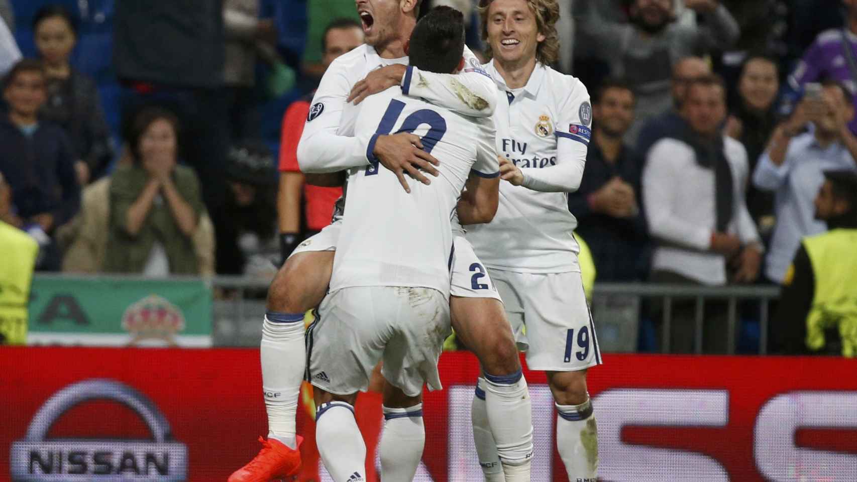 Morata celebra su gol en el último minuto.