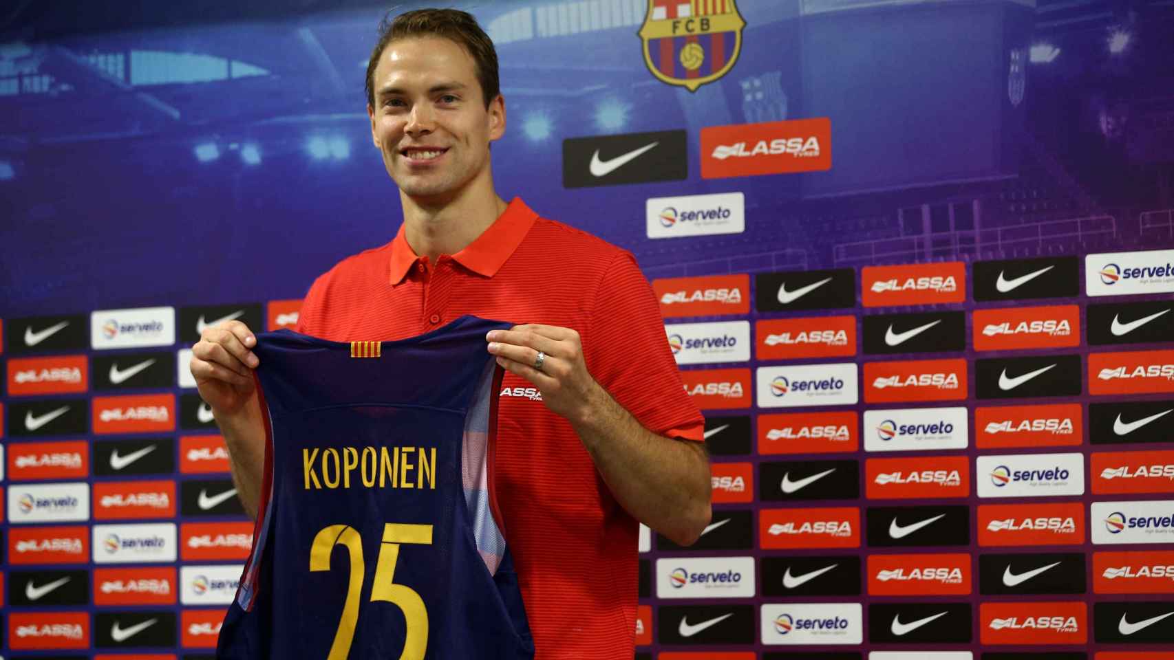 Koponen, en su presentación con el FC Barcelona.