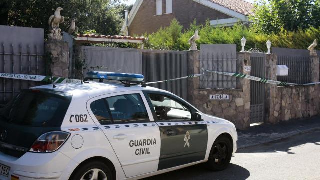 El cordón policial continúa varios días después en el chalet de Pioz