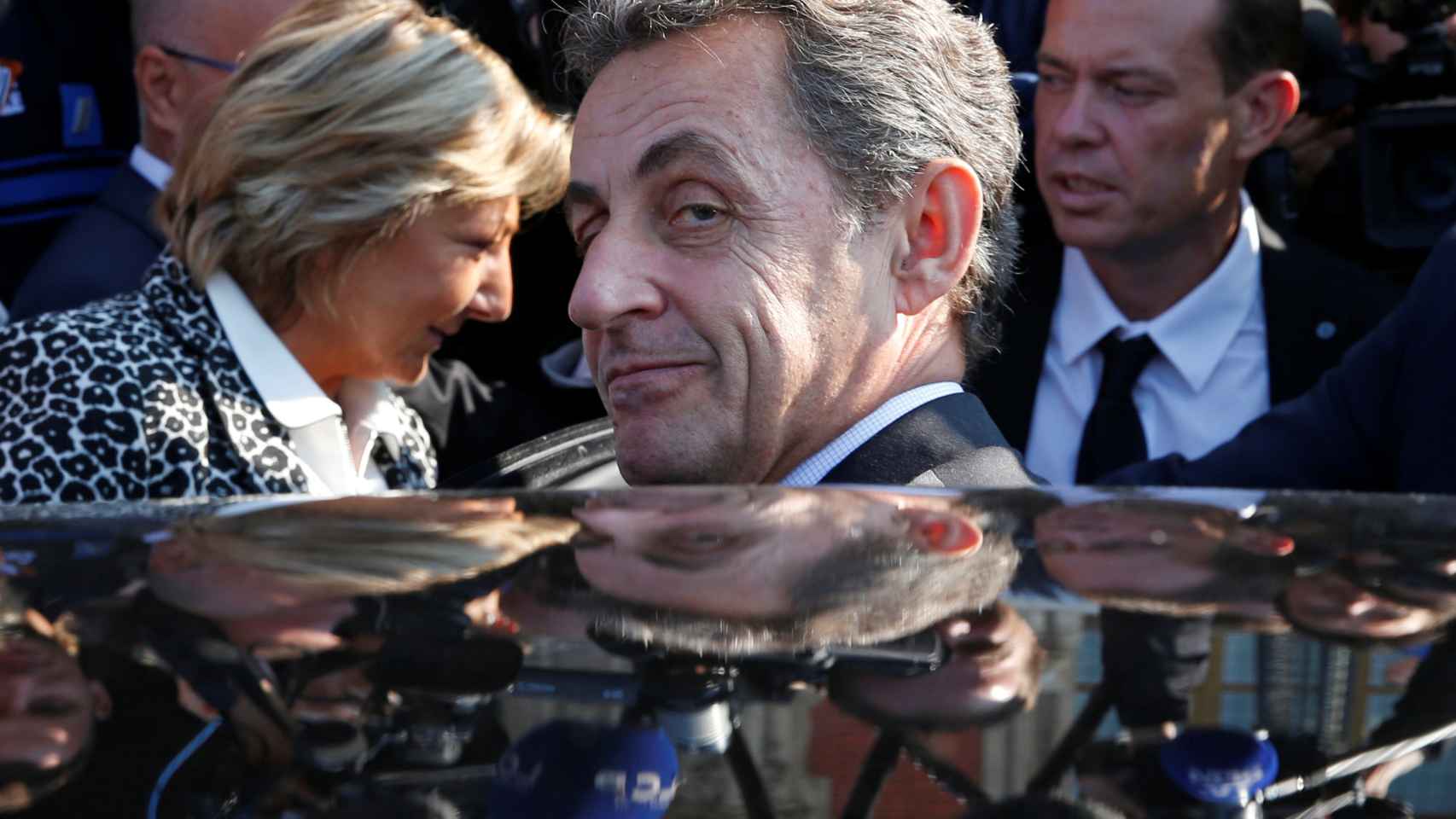 Nicolas Sarkozy representa al ala dura de su partido Los Republicanos.