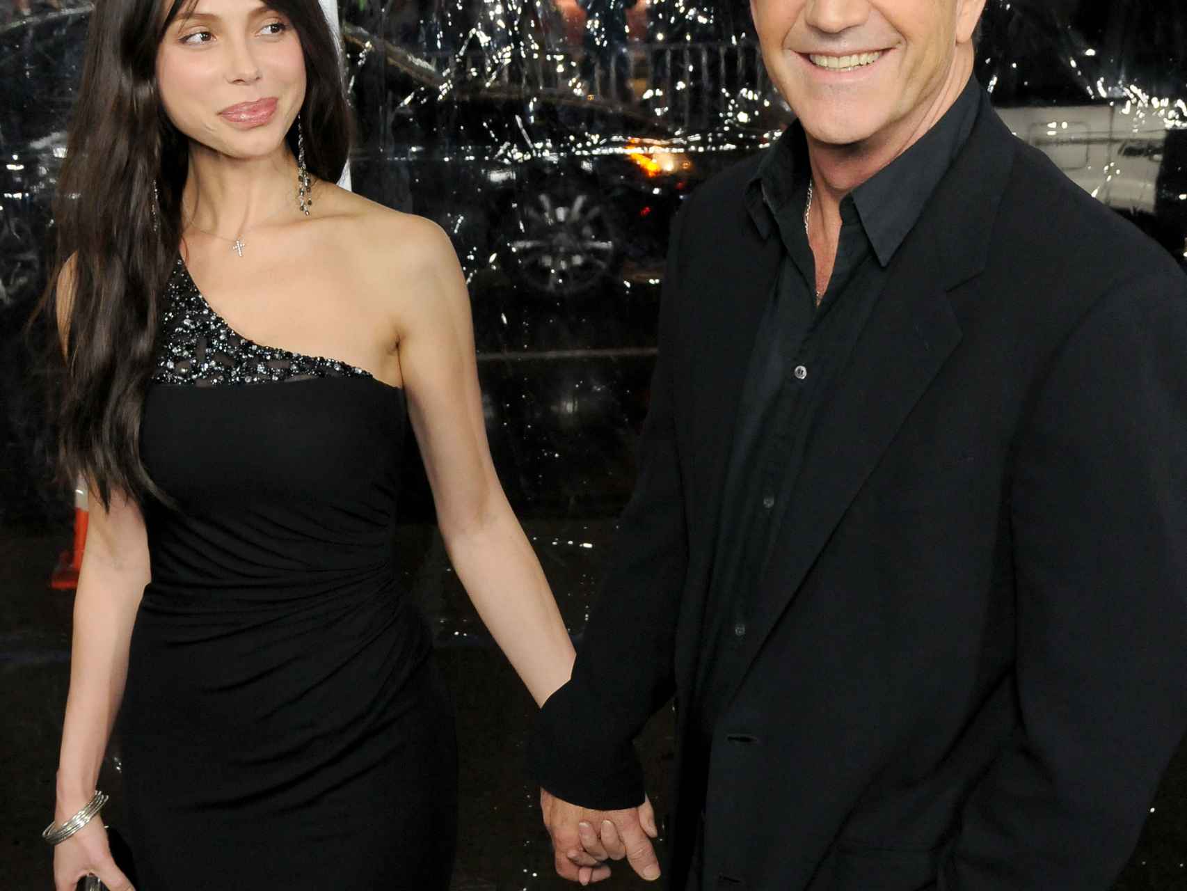 Mel Gibson y Oksana, en una fiesta en el año 2010.